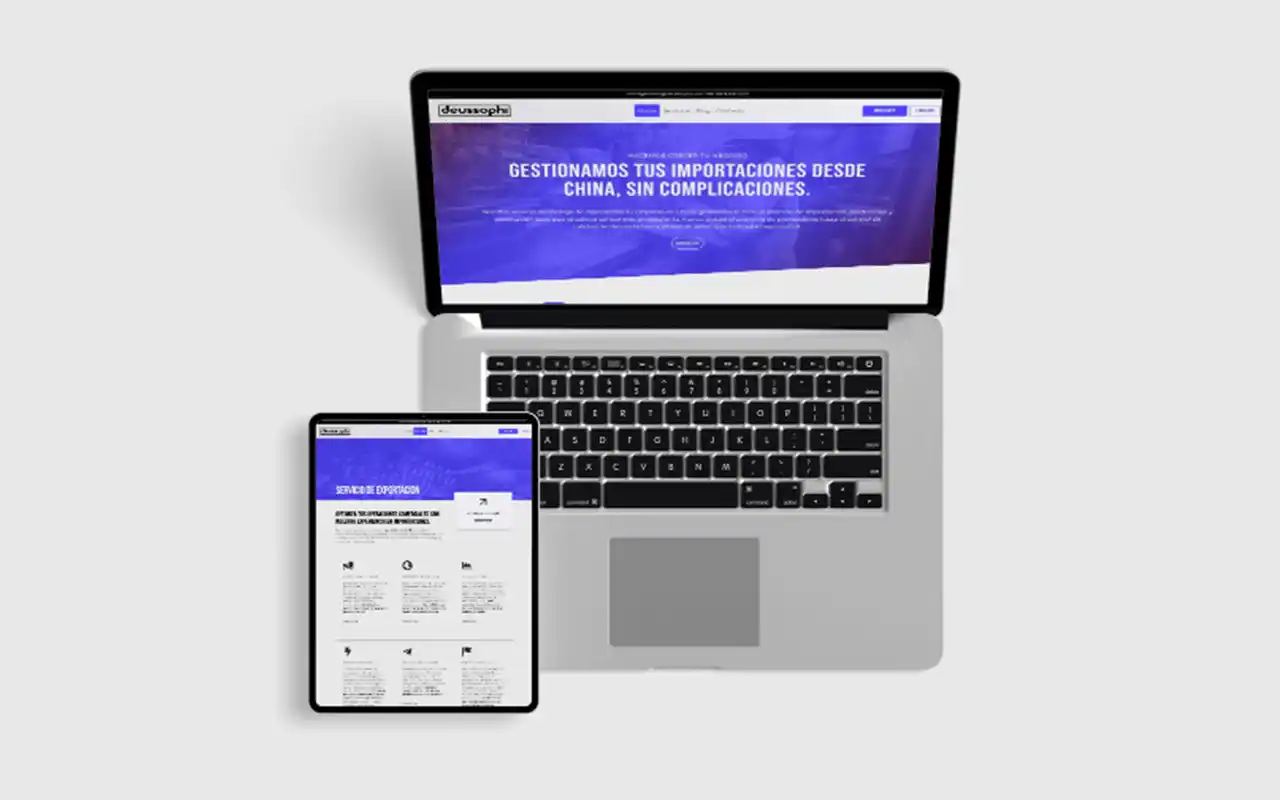 Laptop y tablet mostrando el sitio web de una empresa de importaciones desde China, con diseño en tonos azules y secciones informativas visibles
